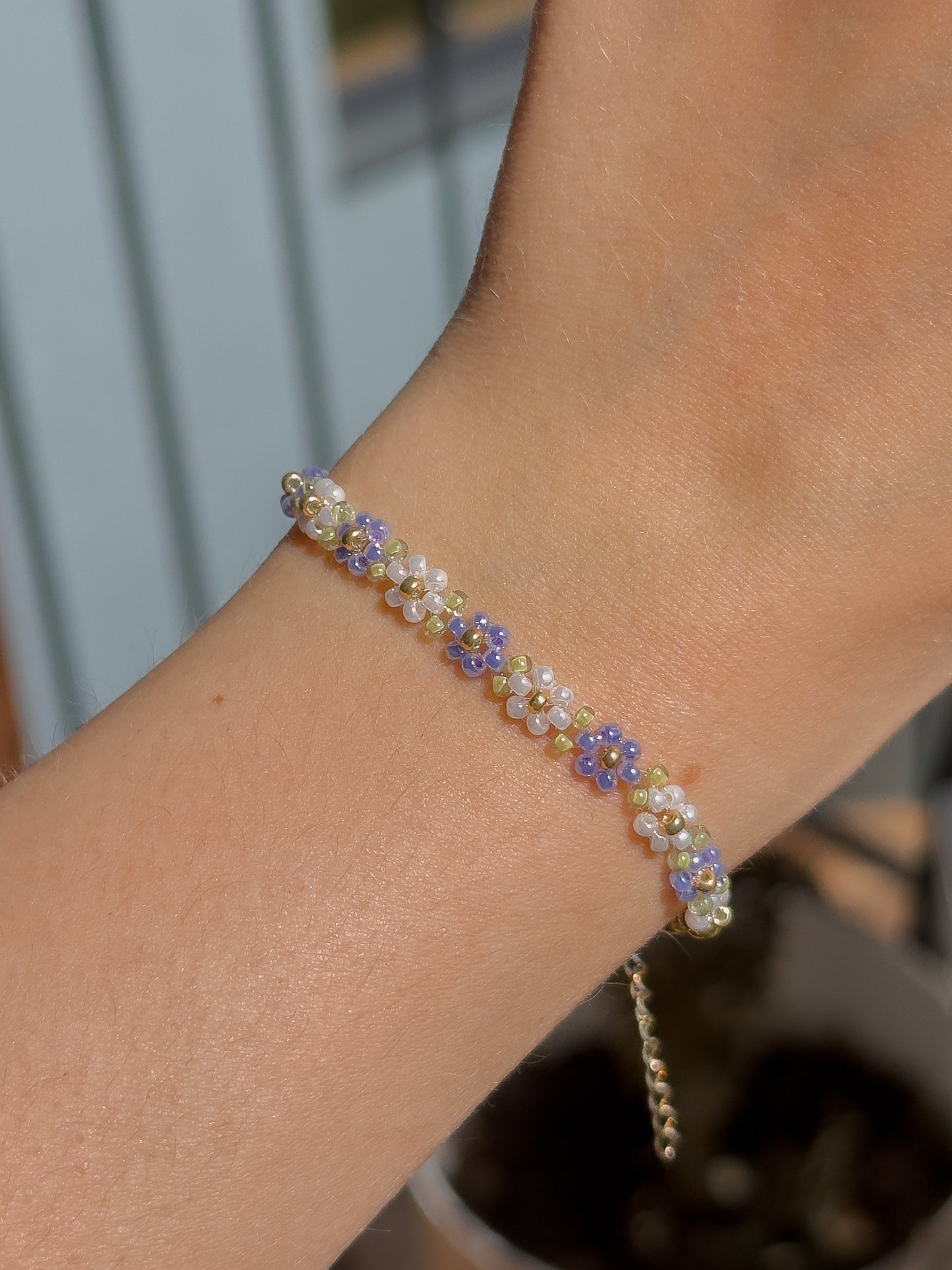 Summer Daisy Bracelets