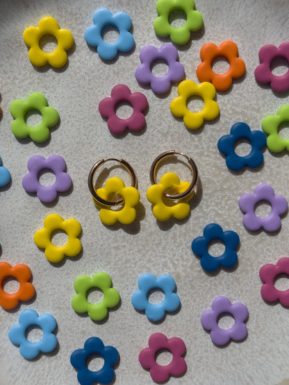 60's Daisy Hoop Earrings