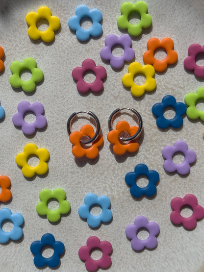 60's Daisy Hoop Earrings